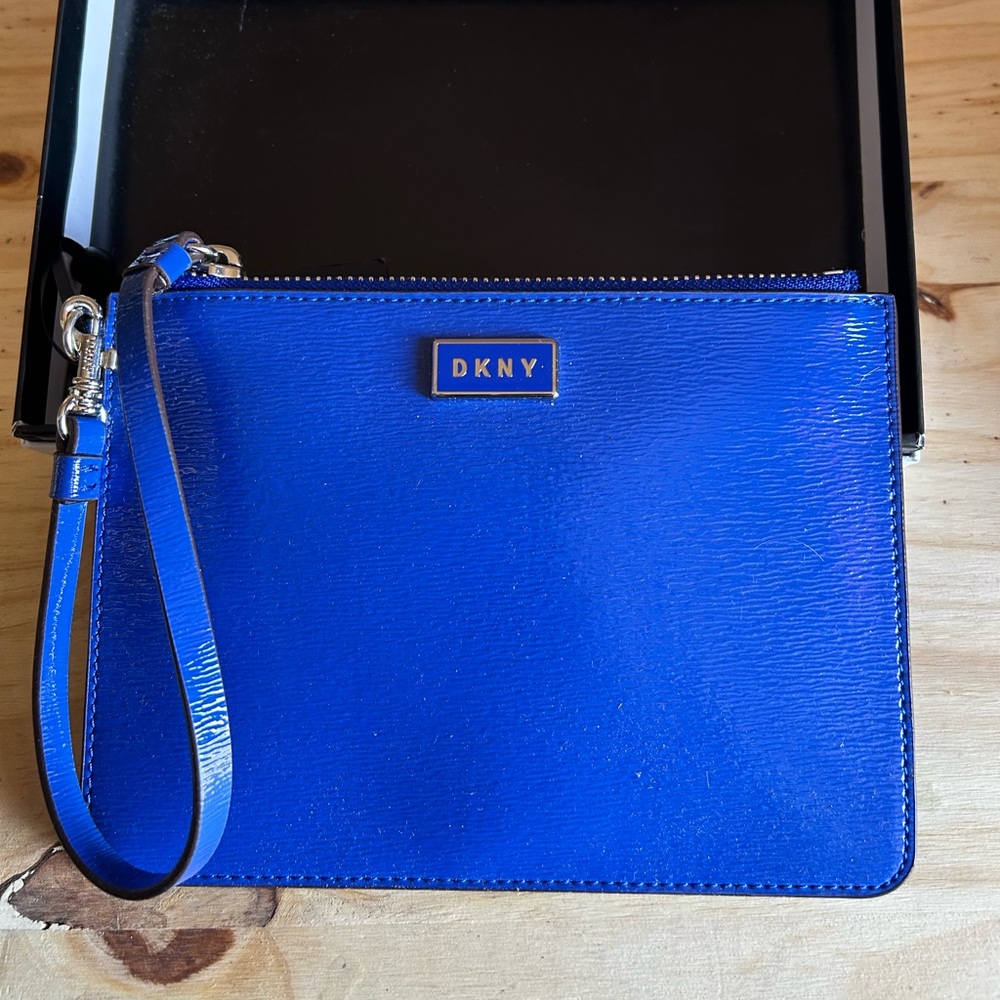 DKNY Blue Wristlet - Gigi Sale !! Reg $88